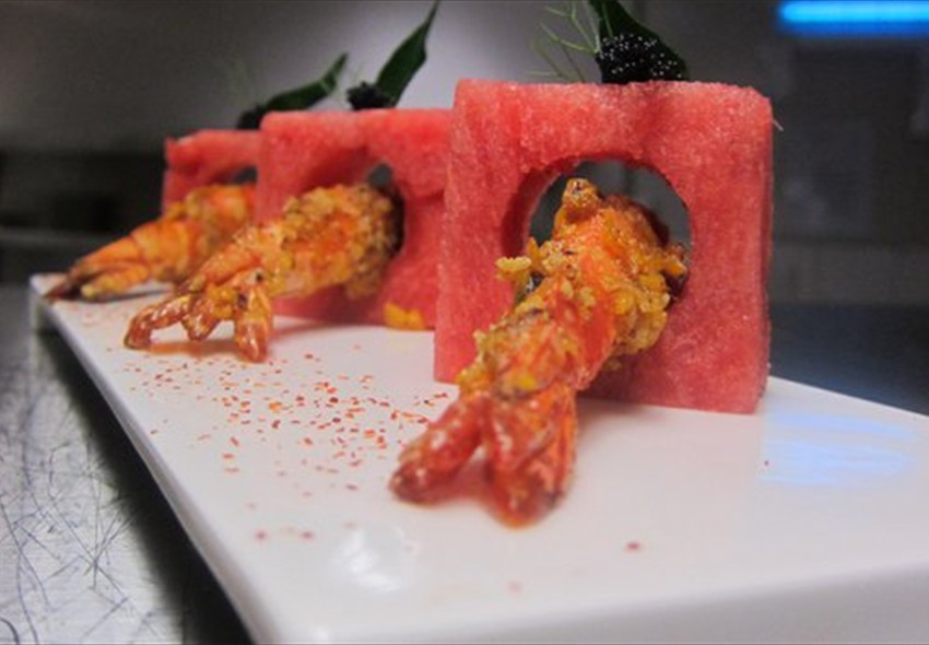 LOONG Foong Wai - SC33 golden prawn with curryleaf powder